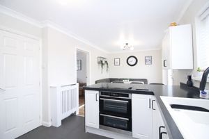 Kitchen/Diner- click for photo gallery